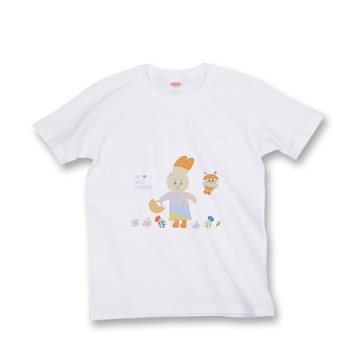 野花好きのうさことハチくん